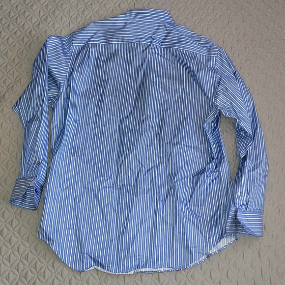 Banana Republic Men's Shirt in Blue and White Stripes, Poplin Style 16-16.5 L - Picture 5 of 5